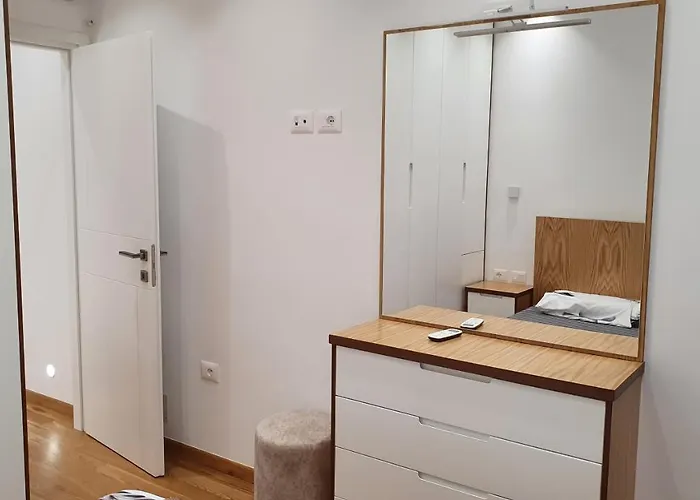 Aliko'S Peaceful House, Close To Bus Terminal