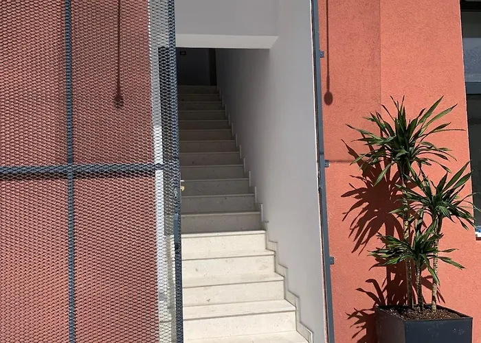 Vila Leon Private